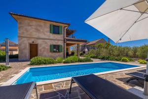 Rustic Villa Bellamare