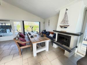 Luxury Holiday home by the Sea ! 6 persons dogs allowed