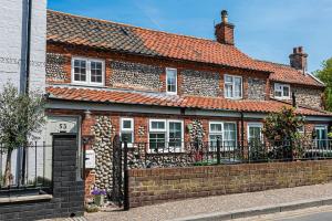 Lobsterpot Cottage -Traditional Fishermans Cottage - Crabpot Cottages, Sheringham