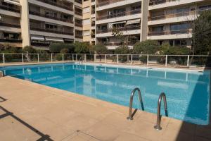 Appartements Magnifique Appartement, Piscine, Proche gare : photos des chambres