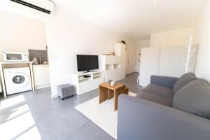 Appartements Magnifique Appartement, Piscine, Proche gare : photos des chambres