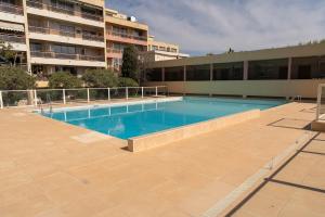 Appartements Magnifique Appartement, Piscine, Proche gare : photos des chambres