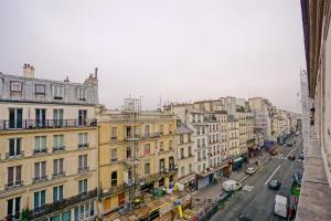 Beautiful apartment with view on the Faubourg