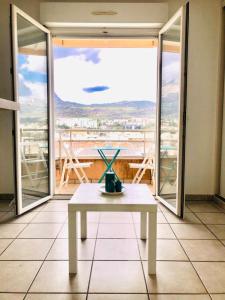 Beautiful studio with balcony - 3-star hotels in Gap