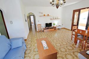 Oscar - villa with large pool and sea views in Benissa