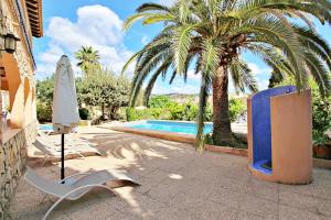 Oscar - villa with large pool and sea views in Benissa