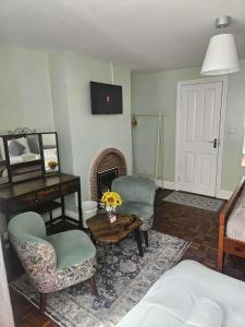 Sleep 6 Seaside Escape - Ev22kwh Self Check-in