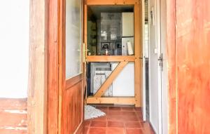 1 Bedroom Lovely Home In Südmüritz