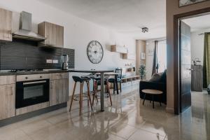 Bugibbas Heart 1BR Flat