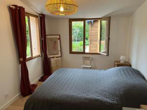 Maisons de vacances Jolie maison de 95 m2 avec jardin proche Luberon : photos des chambres