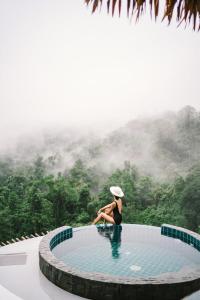 Mountain Floating Cloud