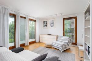 Wilga Park Homely Apartment by BookingHost