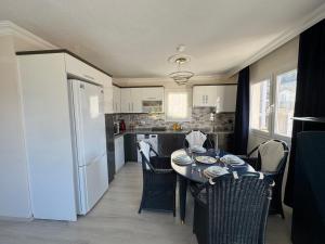 Deniz ve Şehir Manzaralı Lüks Daire 2