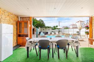 Maison Du Soleil by Seareen