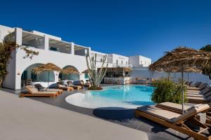Nissia Beach Apartments & Suites