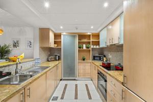 FIRST CLASS 2BR Elegant Urban Retreat