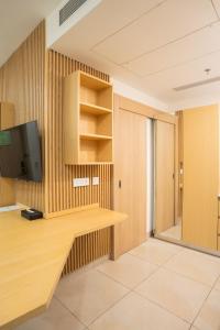 AR Suites KLJ Square
