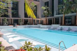 Livbnb - Stylish Studio in JVC, Near Parks and Shops