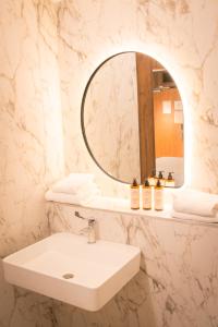 Hotels Golden Tulip Villepinte Roissy - Parc des Expositions : photos des chambres