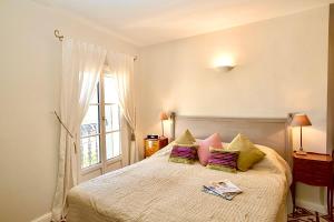 Complexes hoteliers Cinq & Sept LGBT Resort for men : photos des chambres