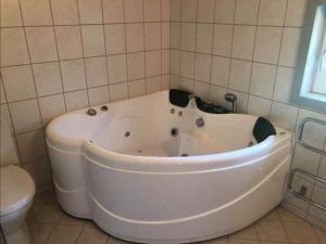 Fantastic Spa Holiday Home