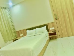 Accuotel Inn The Lavish Villa