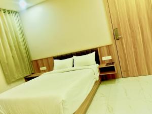 Accuotel Inn The Lavish Villa