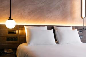 Hotels Novotel Paris Suresnes Longchamp : photos des chambres