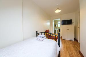 Steepleview 2 Bedroom