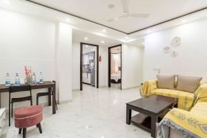 Medical friendly 2 BR near Fortis -Parfait Street