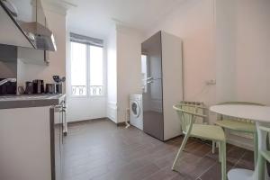 TBS 327 - Superb apartment with Eiffel Tower view