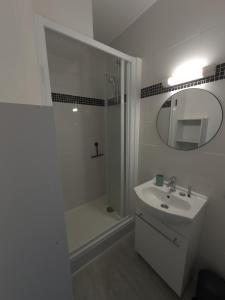 Hispaniola, avec vue sur la marina et parking privé