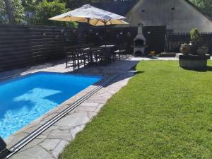 Holiday Home Huty by Interhome