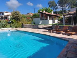 Maisons de vacances Holiday Home Bois d'Astros by Interhome : photos des chambres
