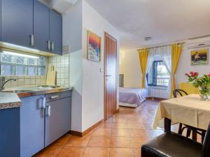 Apartment Lovrano-1 by Interhome