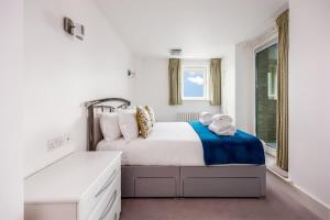 Waters Edge - Incredible Views Towards Brownsea Island