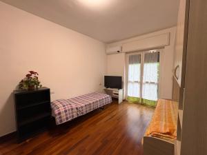 Two-Bedroom Apartment with Balcony