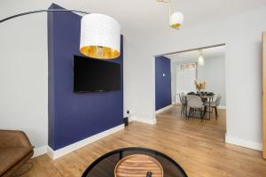 Close to Media City-Old Trafford - 5 Bedroom House