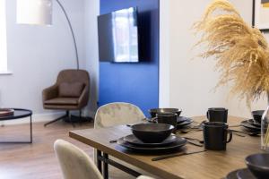 Close to Media City-Old Trafford - 5 Bedroom House