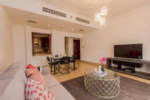 Cozy 1BR Apart Downtown Burj Khalifa and Dubai Mall
