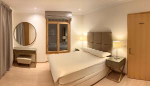 Luxury Apartment, Panoramic Mountain Views, 5 Star Spa Facilities - 3 Bedroom