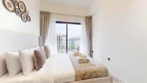 Modern & Roomy Furnished 2BR Prime Arjan Location