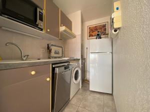 Appartements Appartement 50 m de la plage vue mer : photos des chambres