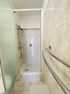 Appartements Appartement 50 m de la plage vue mer : photos des chambres