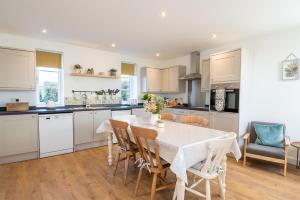 Lower House Farm Cottage 1