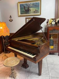 Sejours a la campagne Chateau de Clairefontaine du XVIIIeme siecle a Garchizy : photos des chambres