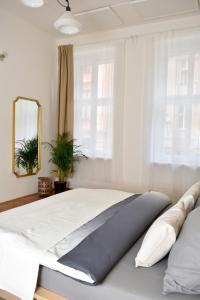 Central one bedroom apartment