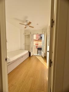 LUMINOSO APARTAMENTO en el centro de Cádiz