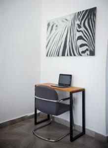 Casa Sira Nyali links road studio apartment