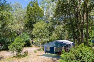 Campings Camping 4 etoiles - Piscine - ef00ai : photos des chambres